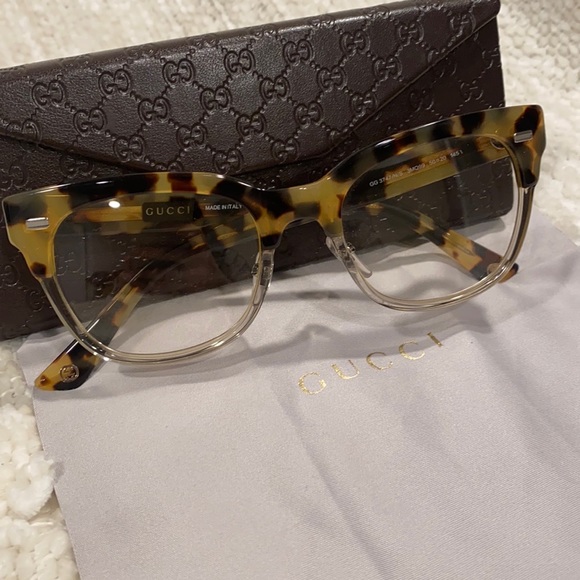 Gucci clear lens reading glasses with case - Picture 1 of 8